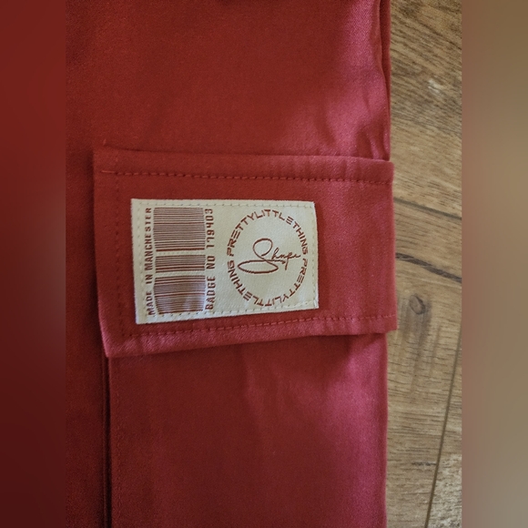 $110 NWT SET OF 2 PrettyLittleThing Shape Rust Top Corset + Wide Cargo Pants 8 - Picture 8 of 11